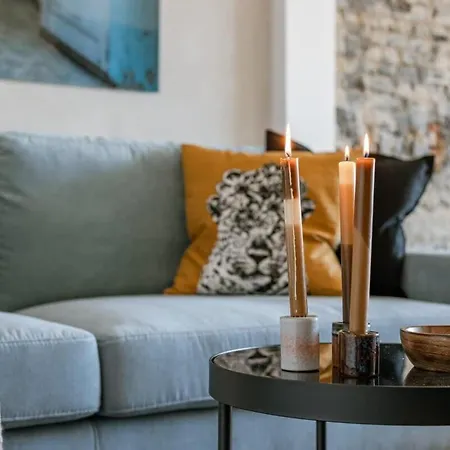 Huswell - Industrial With Terrace In Apartment *